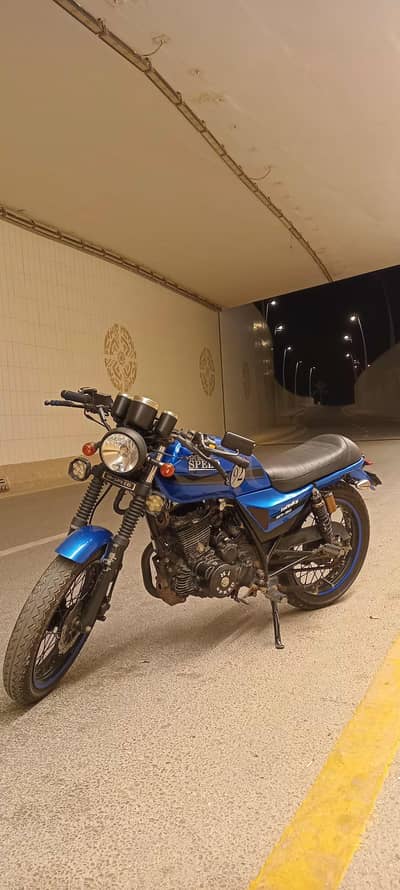 high speed infinity cafe racer