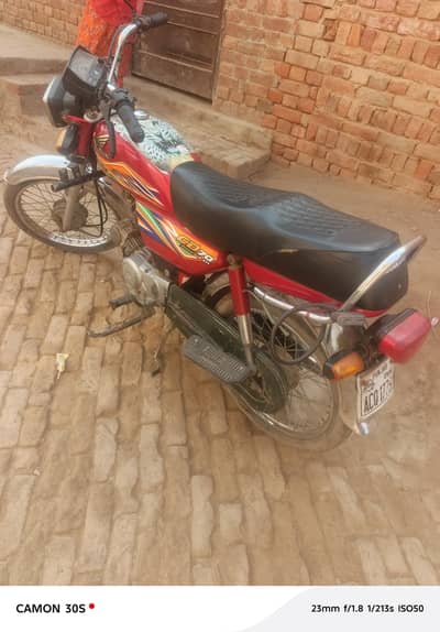 bilkul ok bike hy engine ok hy