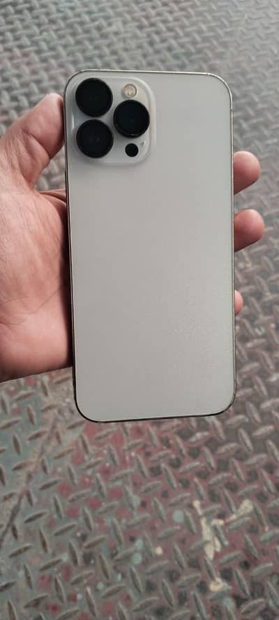 iPhone 13 Pro Max 256GB Excellent Condition No Issues