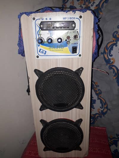 urgent sale ker na ha 10/10 condition ha