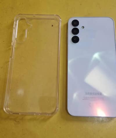 samsaua15 aik sim chal rahi patch krwa lo dono chal jano