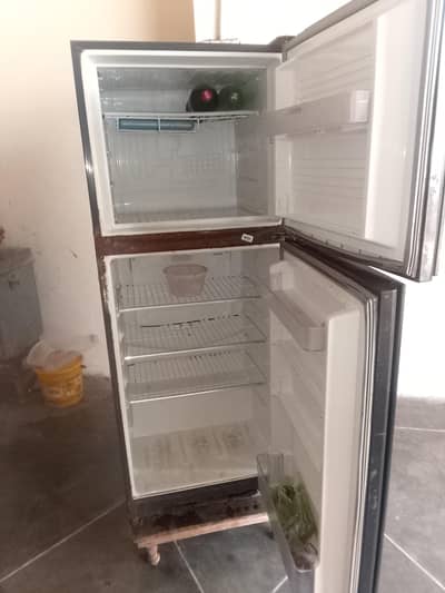 fridge for sale in used condition