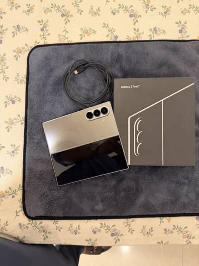Z Fold 7 Officiall Pta Dual Physical 12/512 Silver