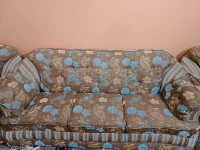 7 seater sofa and 1 table