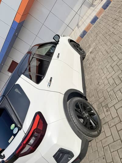 20 / 25 Model Family Fresh Car