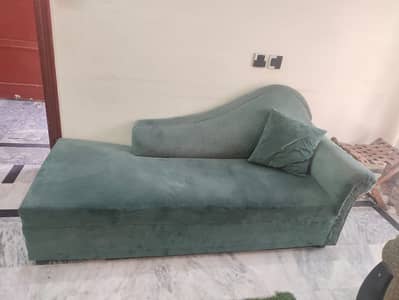 Very Less Used Dewaan For Sale Near NTU Faisalabad