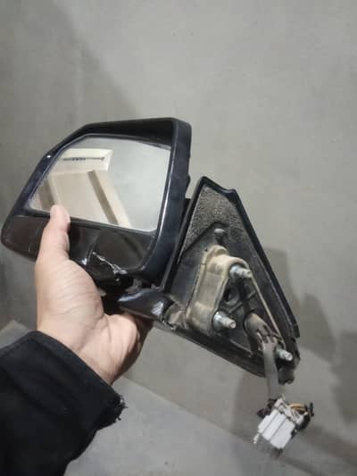 Honda Crossroad side mirror passenger side -