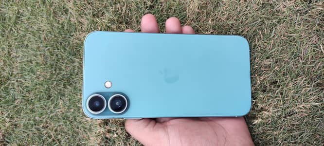 XR. convert into iPhone 16 (128 GB)