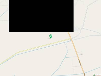 5 Marla builder location plot. mosque markete main road bilkul qareeb hot. location.