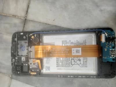 samsung a12 panel. battery . camera ok hy bord nhi hy