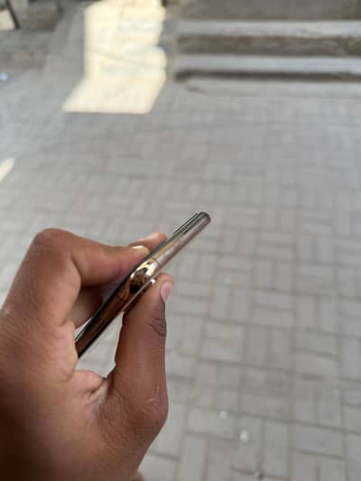 IPHONE XS PTA APPROVED