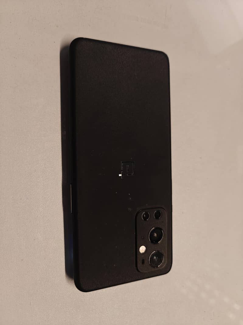OnePlus 9 pro 0