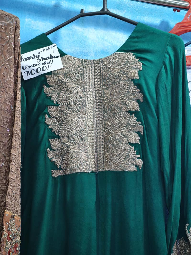 preloved 10/10 condition 8