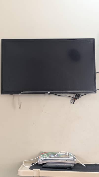 TCL LED TV – Excellent Condition | Fully Working | Urgent Sale