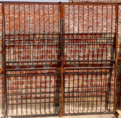 grill of a window or door  6×6 feet