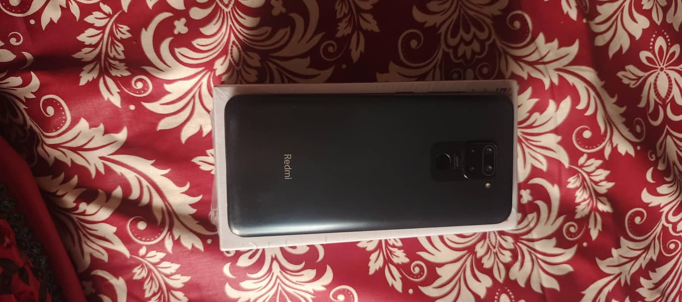 Redmi Note 9 3