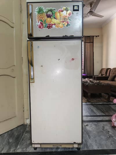 Home used fridge for sale urgent