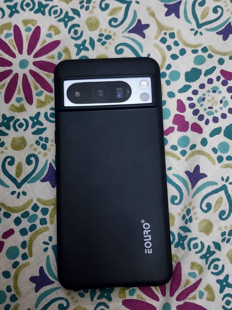 Google Pixel 8 Pro 4