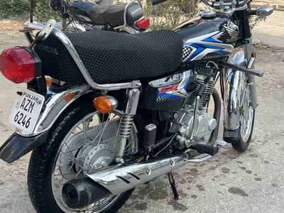 Honda CG 125 2025 | Just 8700 KM | Original & Neat Condition