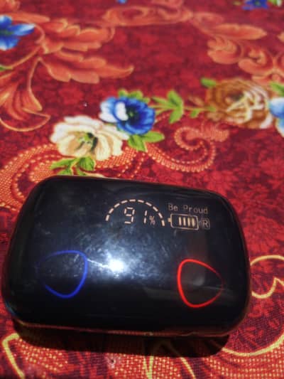 M10 airpods good condition