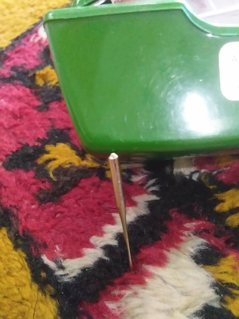 Mini Sewing machine 8