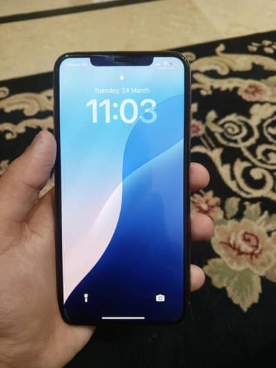 Apple iphone Xs max pta approved 256 Gb