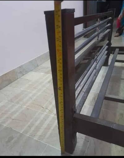 iron single bed sell
