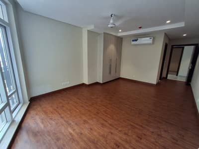 A PROPERTY WITH BEST SURROUNDINGS AND SUPER LUXURY AMENITIES IS DHA RAYA