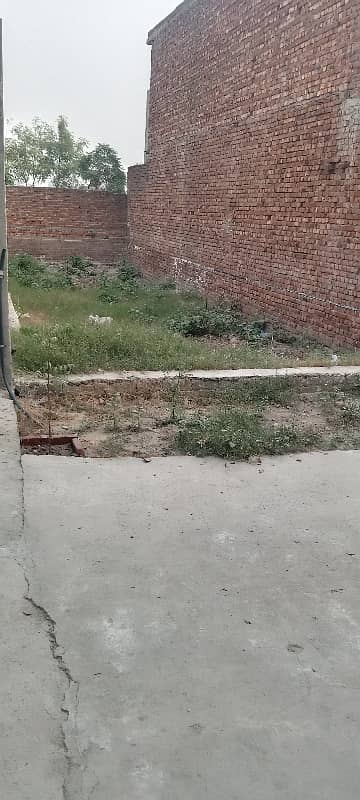 5 Marla Plot For Sale