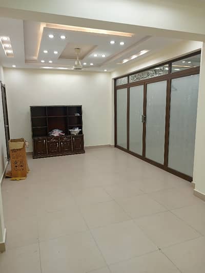 Defence villa Available For Rent