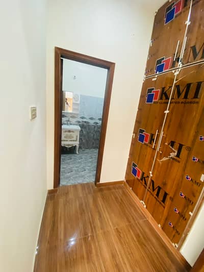 5 Marla Upper Portion Available For Rent