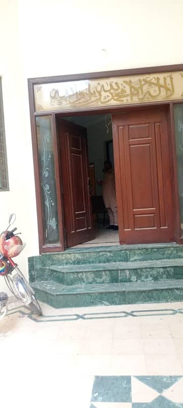 7.5 MARLA HOUSE FOR SALE TRIPLE STOREY