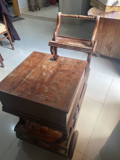 Wooden tea trolley ( serving trolley )