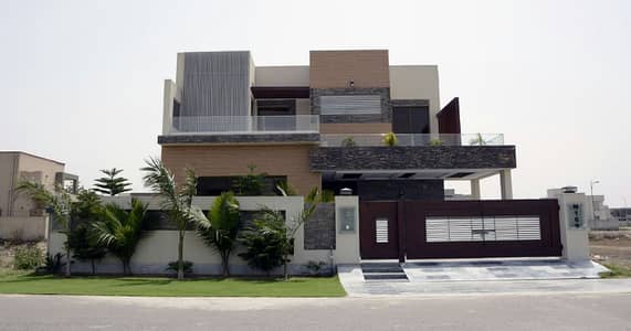 1 Kanal Triple Unit Full House Is Available For Rent in Dha Phase 8 Block T