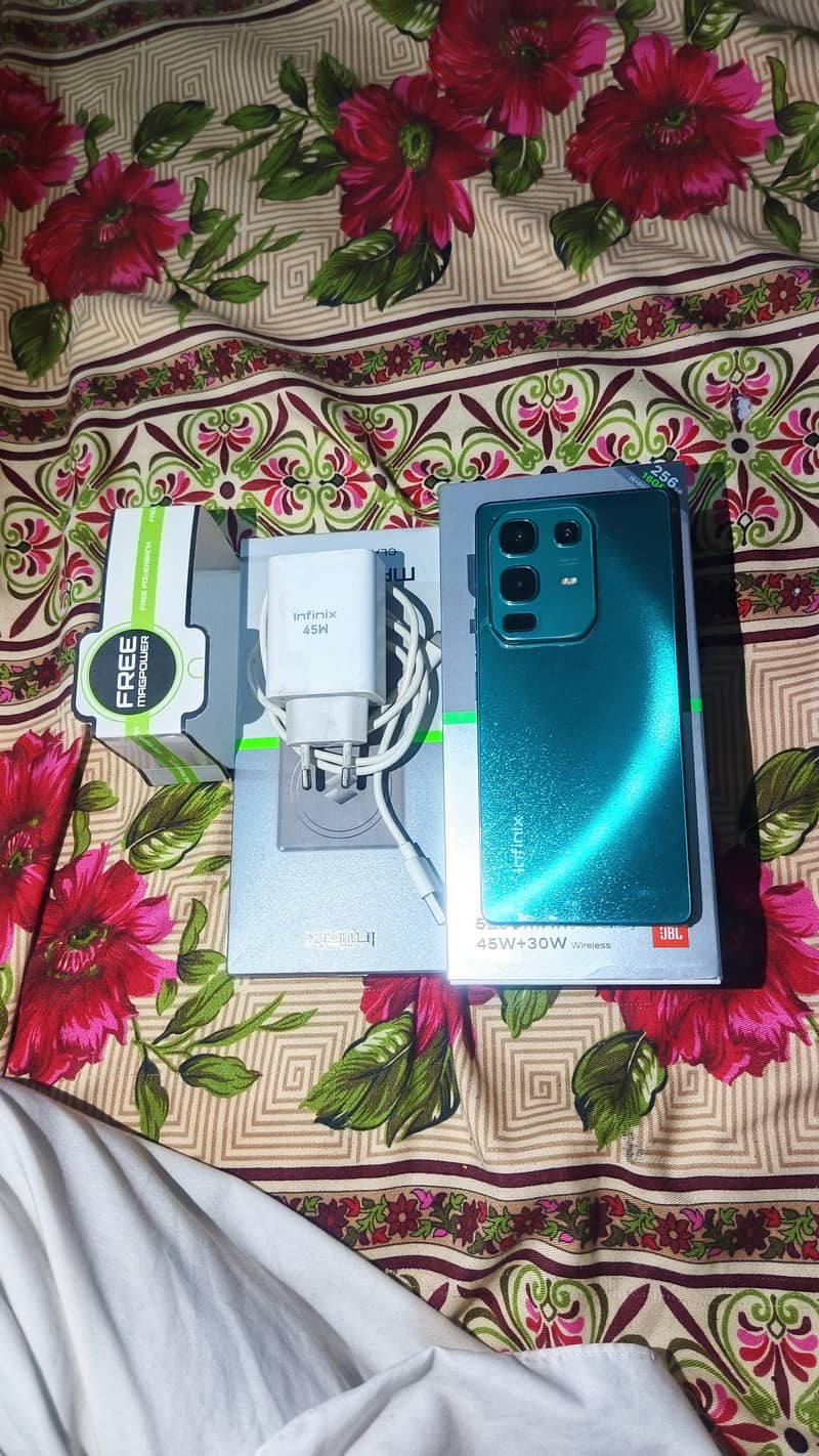 8+8256 6