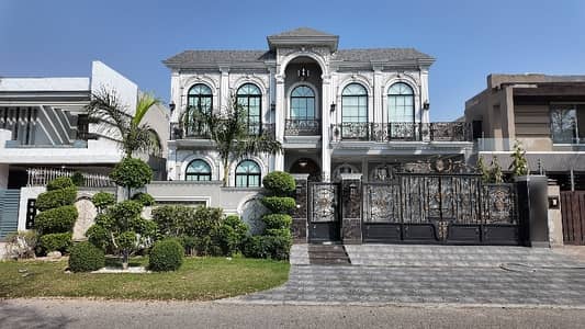 Get A 1 Kanal House For sale In DHA Phase 6 - Block C