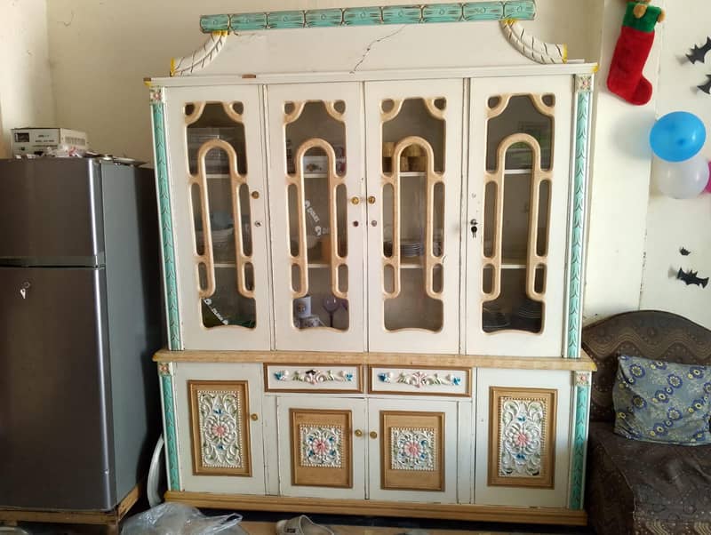 Dressing Table And Showcase 4