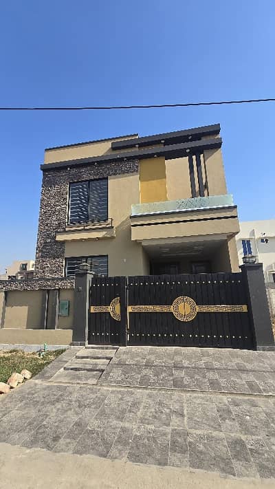 5 Marla Brand New House Available For Sale