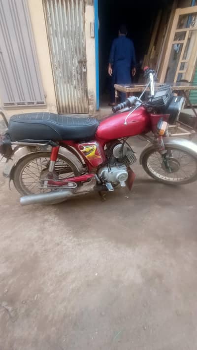 YAMAHA 2 STORK 100CC MODEL 2009