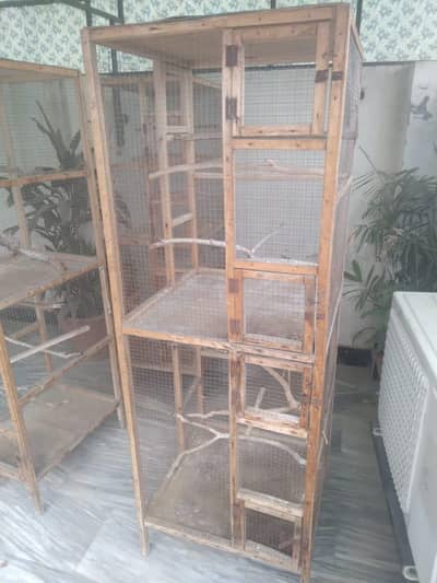 2 wooden Cage's