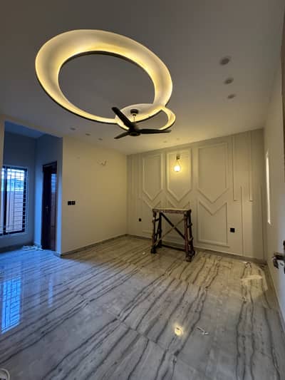 30x60 8 Marla Modern House