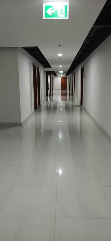 Ideal Location Your Business In Gulberg Brand New 520 Square Feet Office Spaces Available For Rent!