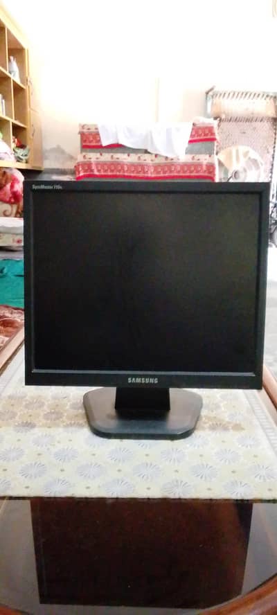 Samsung 17 Inch LCD Monitor for Sale - Good Condition”