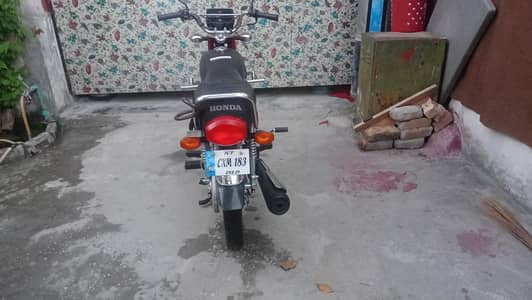 Honda CG. 125 in excellent showroom condition
