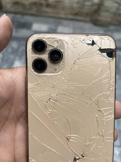 Iphone 11pro max non PTA.