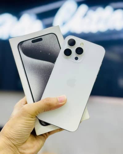 i Phone 8plus, 11,12,13,14,15 pro max on instalment Whatsap 3017395488