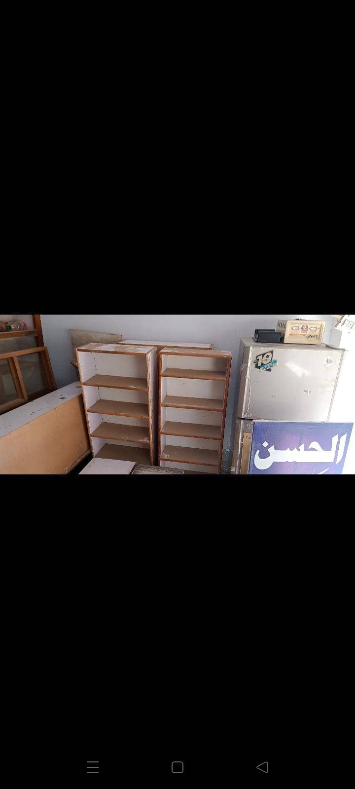 میڈیکل سٹور کا  تمام فرنیچر 14