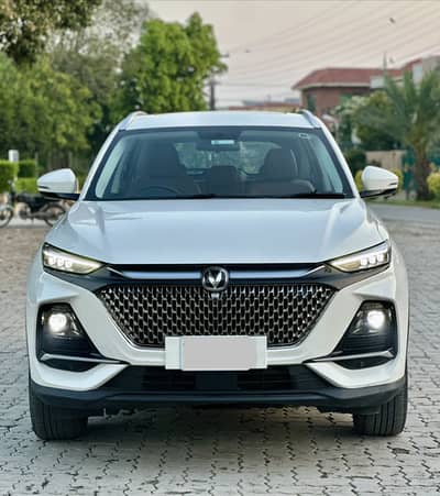Changan Oshan X7 FutureSense 5 seats