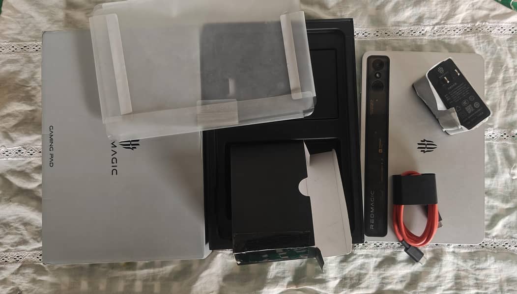 REDMAGIC TAB ASTRA 1