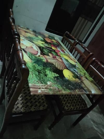 Dinning table with 6 chairs for sale